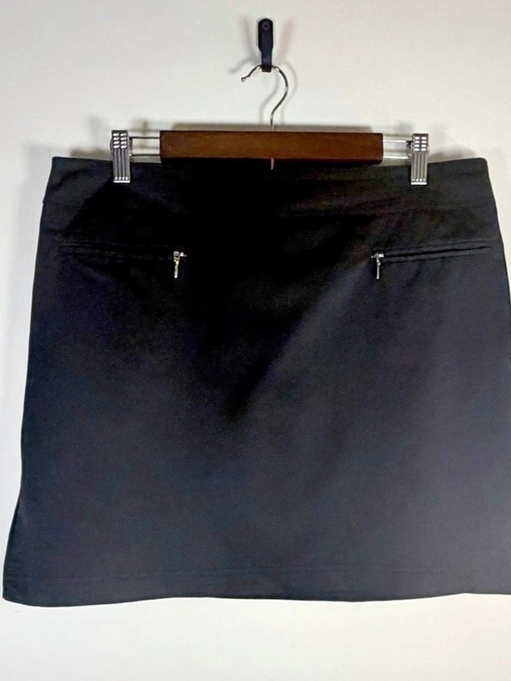 IZOD CoolFX Black Performance Golf Tennis Active Skort Size 12
